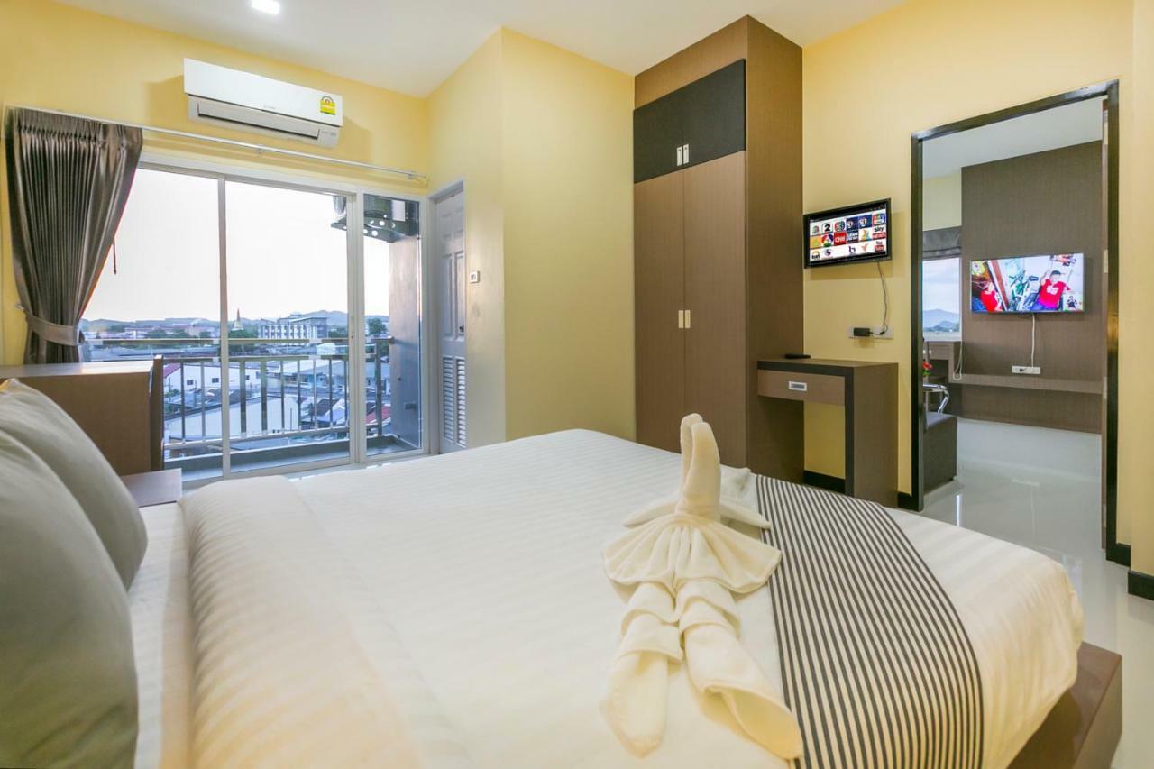 ตะวันอพาร์ทเม้นท์โฮเทลthawanapartmenthotel Сатун Экстерьер фото